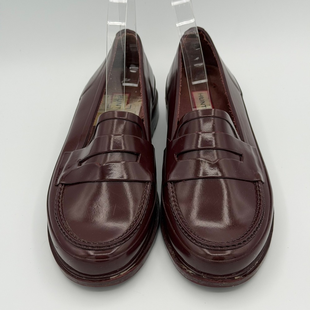 Hunter Women's US 7 Burgundy Gloss Penny Loafers Waterproof Rain Shoes Preppy - Picture 2 of 11
